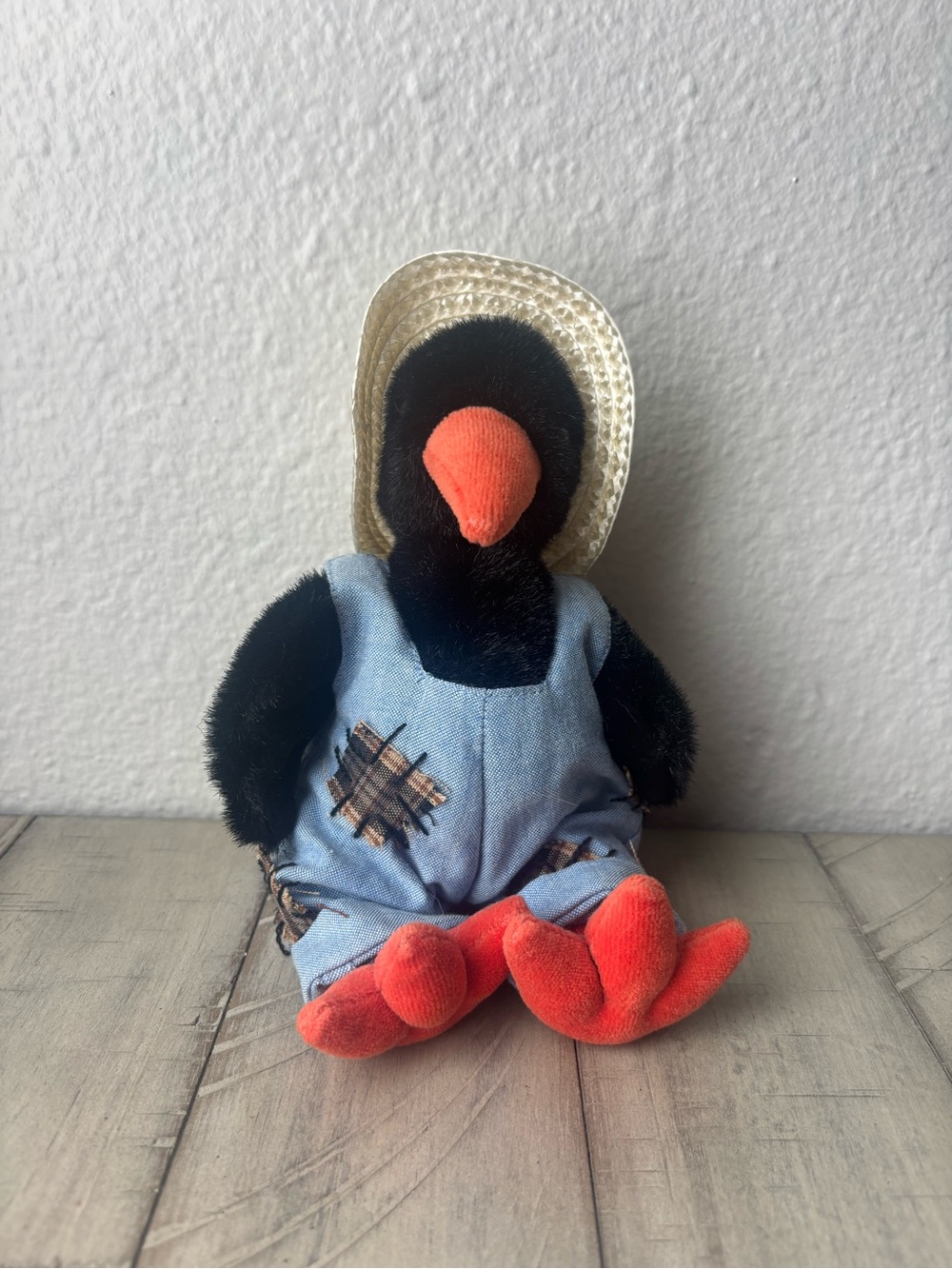 How Does Your Garden Grown TY Beanie Baby Crow in Blue Overalls with Straw Hat